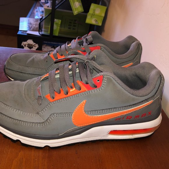 nike air max grey and orange